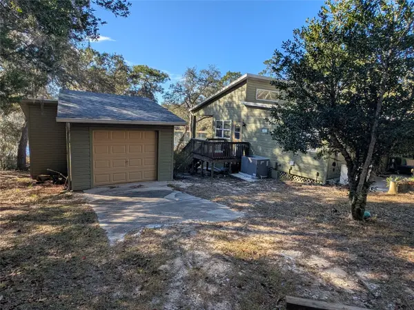 14730 SE 61ST STREET RD, Ocklawaha, FL 32179