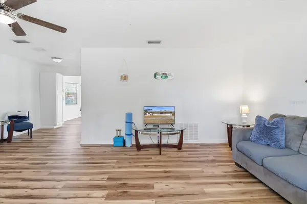 5284 SPRINGWOOD RD, Spring Hill, FL 34609