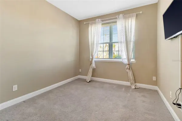 549 CHAMPION RIDGE DR, Daytona Beach, FL 32124