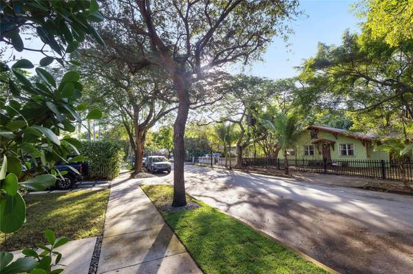 58 NE 48TH ST, Miami, FL 33137