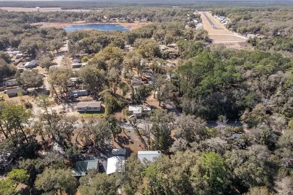 16302 SE 57TH ST, Ocklawaha, FL 32179