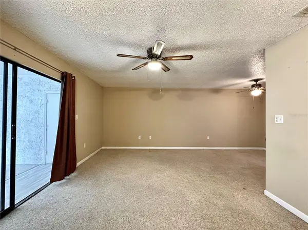 2834 SW 14TH DR #305, Gainesville, FL 32608