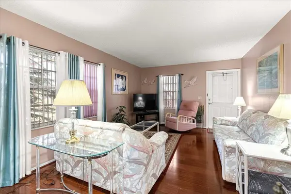 7885 MIDWAY DRIVE TER #E101, Ocala, FL 34472