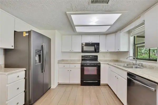 9875 W ORCHARD ST, Crystal River, FL 34428