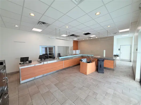 6011 SE ABSHIER BLVD, Belleview, FL 34420