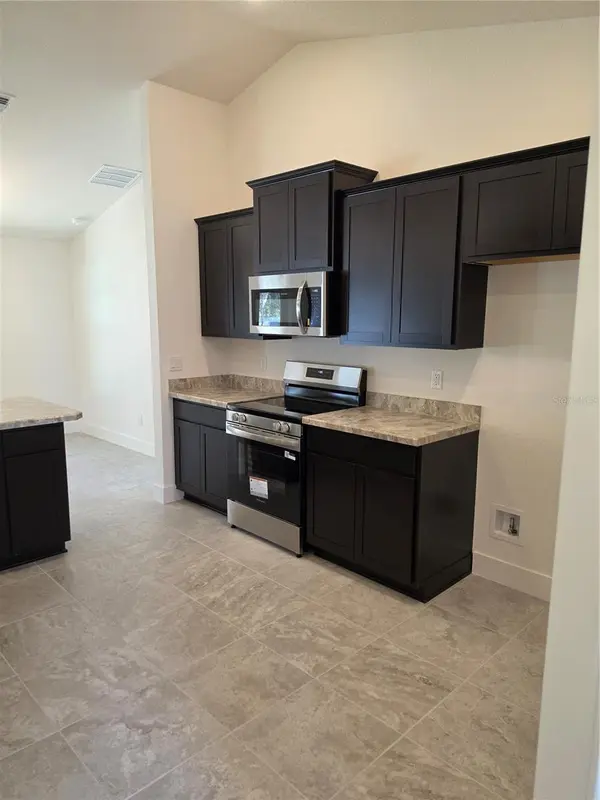 11025 MAYBIRD AVE, Weeki Wachee, FL 34613