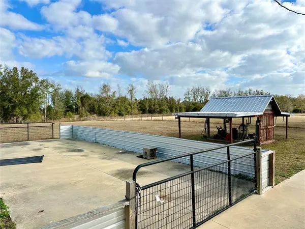 237 SW BARON GLN, Fort White, FL 32038