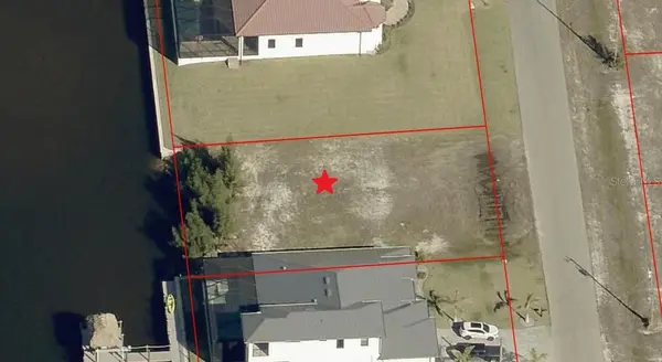 3002 NW 47TH AVE, Cape Coral, FL 33993
