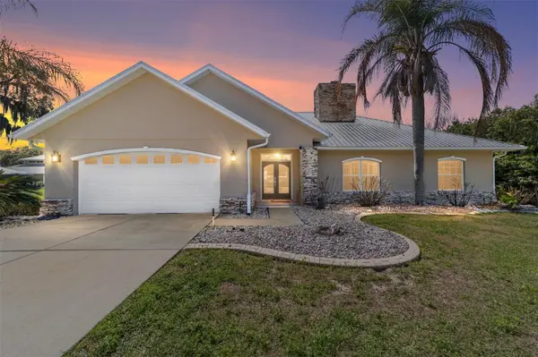 12830 SE 144TH AVE, Ocklawaha, FL 32179