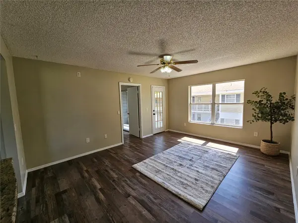 8142 FAIRWAYS CIR #S204, Ocala, FL 34472