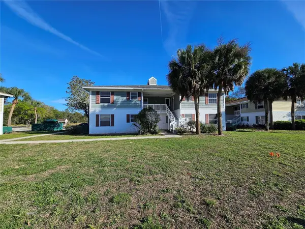 8142 FAIRWAYS CIR #S204, Ocala, FL 34472