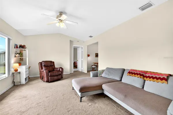 10 ALMOND TRCE, Ocala, FL 34472