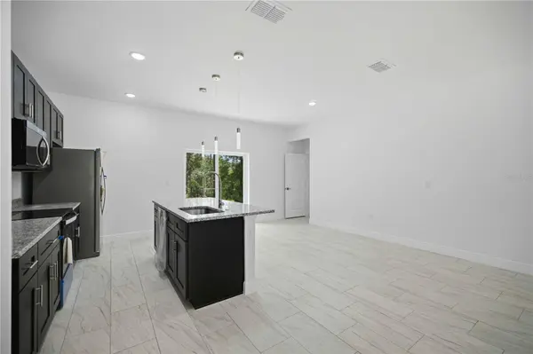 2885 W REDGATE DR, Dunnellon, FL 34433