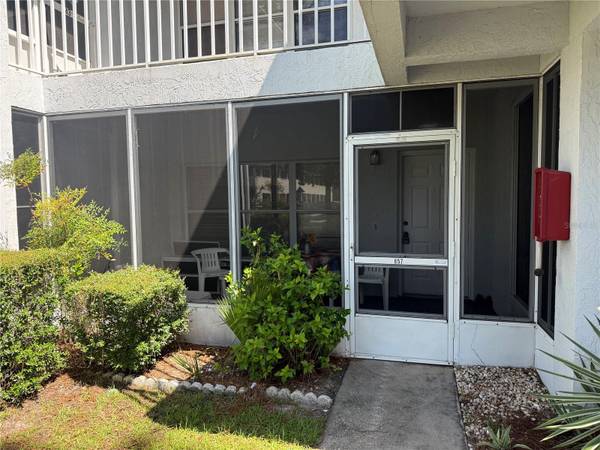 857 SE MAYO DR #102, Crystal River, FL 34429