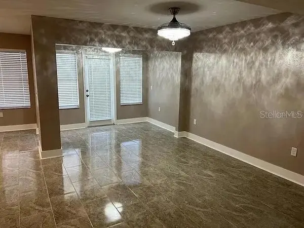 23104 SANDALWOOD DR #104, Wildwood, FL 34785