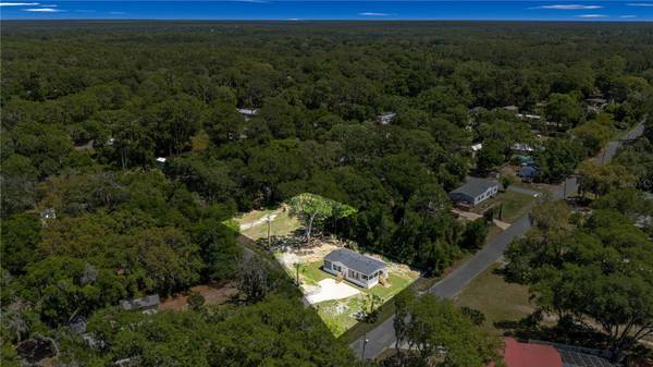 17360 SE 65TH ST, Ocklawaha, FL 32179