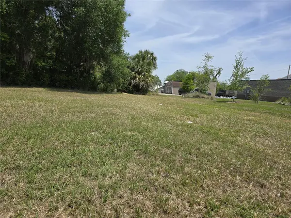 33 NW 3RD ST, Williston, FL 32696