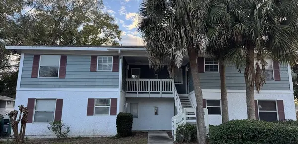 8200 FAIRWAYS CIR #B102, Ocala, FL 34472