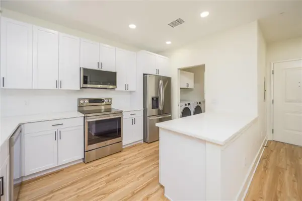 419 SE 1ST AVE #201, Ocala, FL 34471
