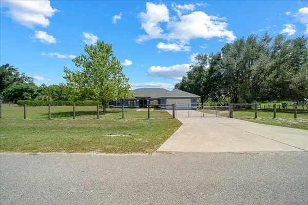 11985 SE 123RD AVE, Ocklawaha, FL 32179