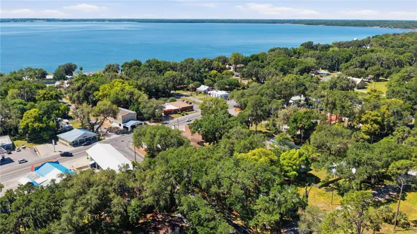 12300 SE 135TH AVE, Ocklawaha, FL 32179