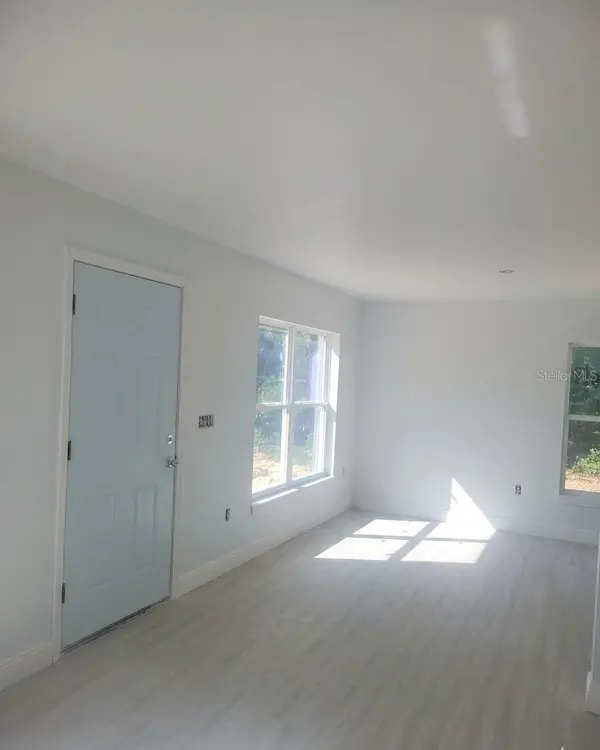 338 2ND WAY, Interlachen, FL 32148