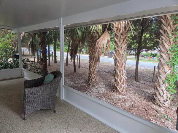 421 MARGARET ST, Bronson, FL 32621