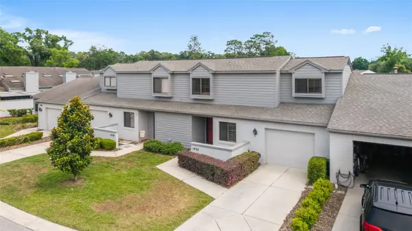 1927 SE 37TH COURT CIR, Ocala, FL 34471