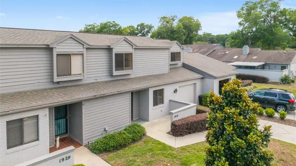 1927 SE 37TH COURT CIR, Ocala, FL 34471