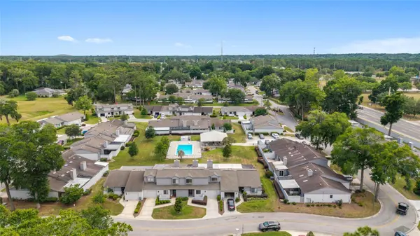 1927 SE 37TH COURT CIR, Ocala, FL 34471