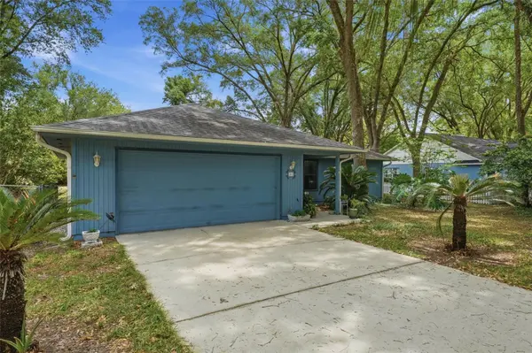 31 ALMOND PASS DR, Ocala, FL 34472