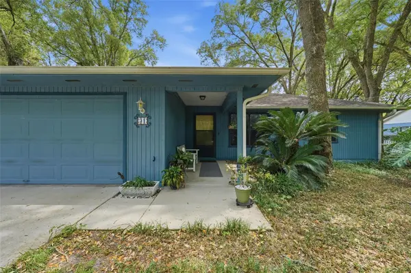 31 ALMOND PASS DR, Ocala, FL 34472