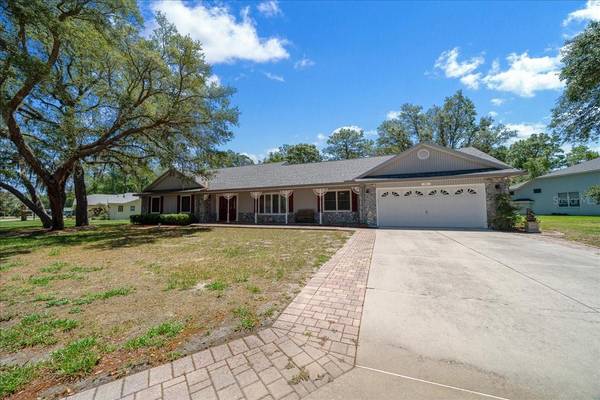 11 SYCAMORE CT W, Homosassa, FL 34446