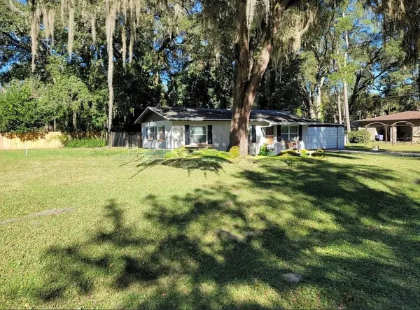 4808 NE 3RD PL, Gainesville, FL 32641
