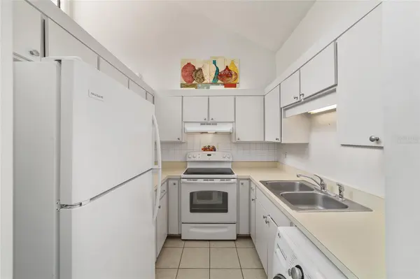 2415 NE 7TH ST #8, Ocala, FL 34470