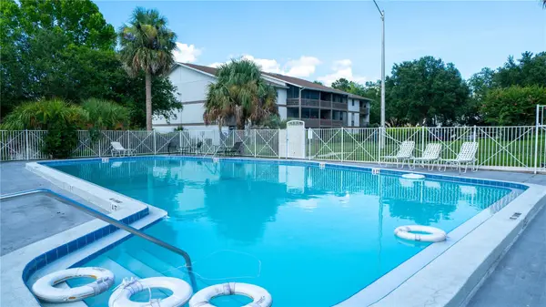 6519 W NEWBERRY RD #A5, Gainesville, FL 32605