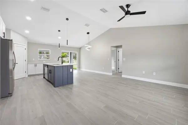 3086 W HAMPSHIRE BLVD, Citrus Springs, FL 34433