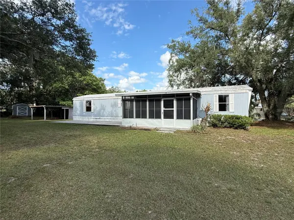 806 NEW HAMPSHIRE AVE, Wildwood, FL 34785