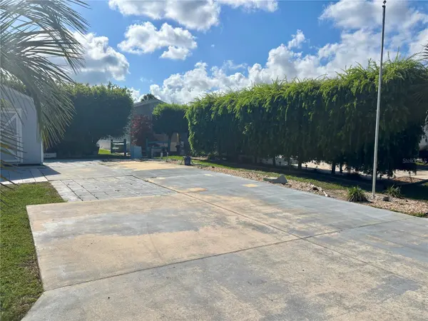 3273 NE 102ND AVENUE RD, Silver Springs, FL 34488