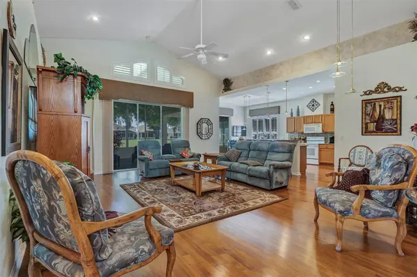 11003 SW 69TH CIR, Ocala, FL 34476