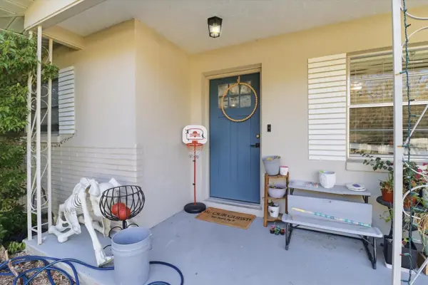 56 S COLUMBUS ST, Beverly Hills, FL 34465
