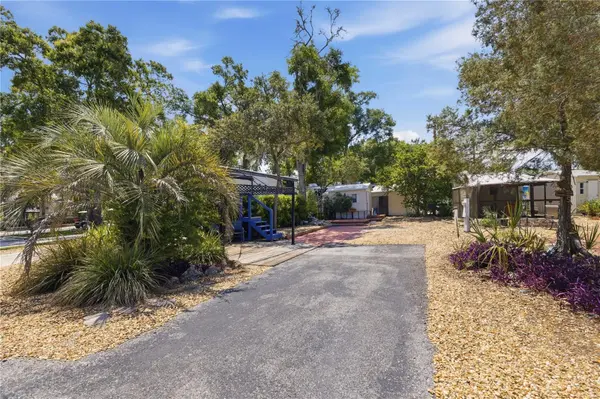 Address not disclosed, Crystal River, FL 34428