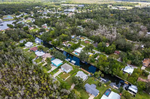 3625 N SUWANNEE PT, Crystal River, FL 34428
