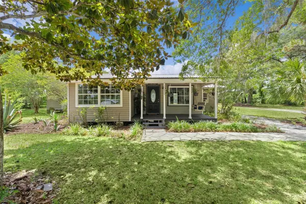 13820 NE 150 AVE, Fort Mc Coy, FL 32134