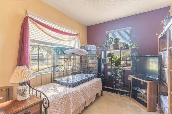 4317 DINNER LAKE DR, Lake Wales, FL 33859