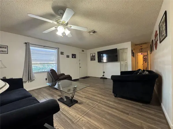 147 EVERGREEN DR, Lake Wales, FL 33898