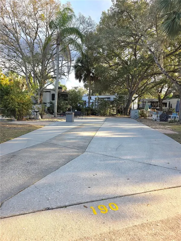 190 LONGHORN DR, Lake Wales, FL 33898