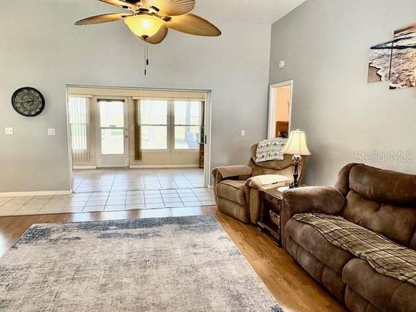 422 HARBOURVIEW DR, Haines City, FL 33844