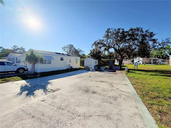 7350 MIDWAY LN #54, Lake Wales, FL 33898