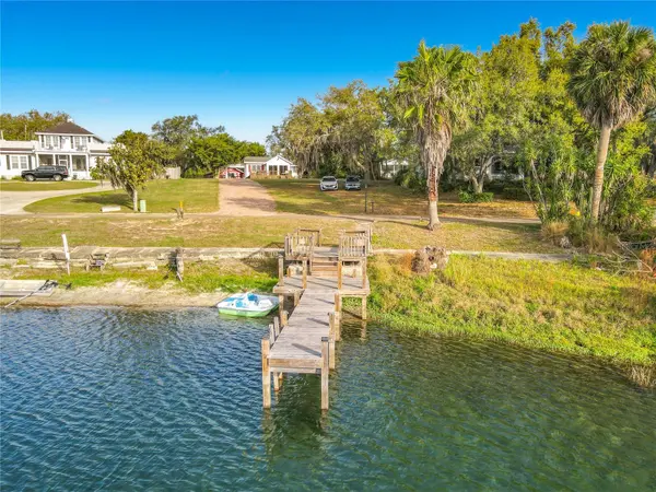 1124 SAINT ANNE SHRINE RD, Lake Wales, FL 33898